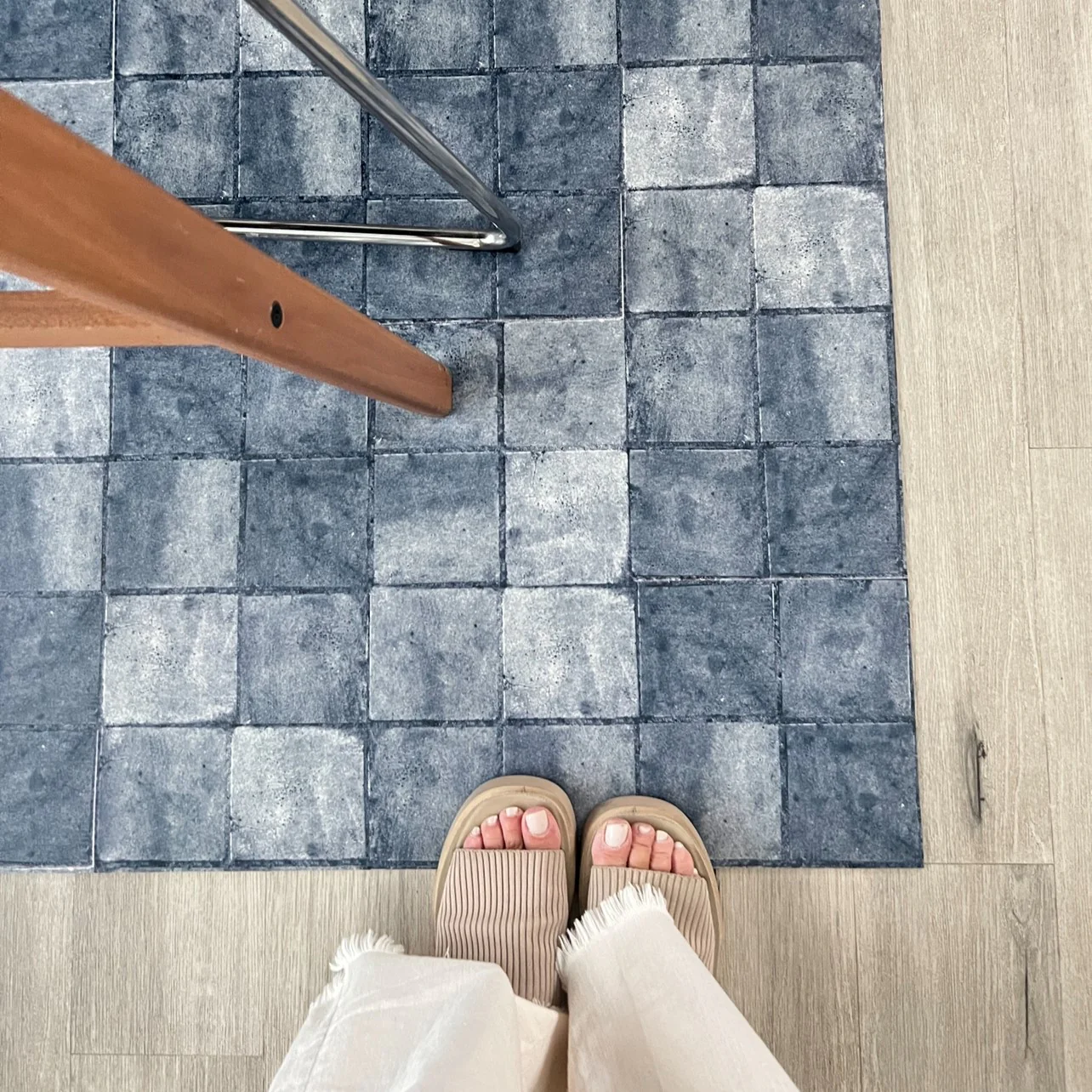 Underwater Vinyl Mat - Image 3